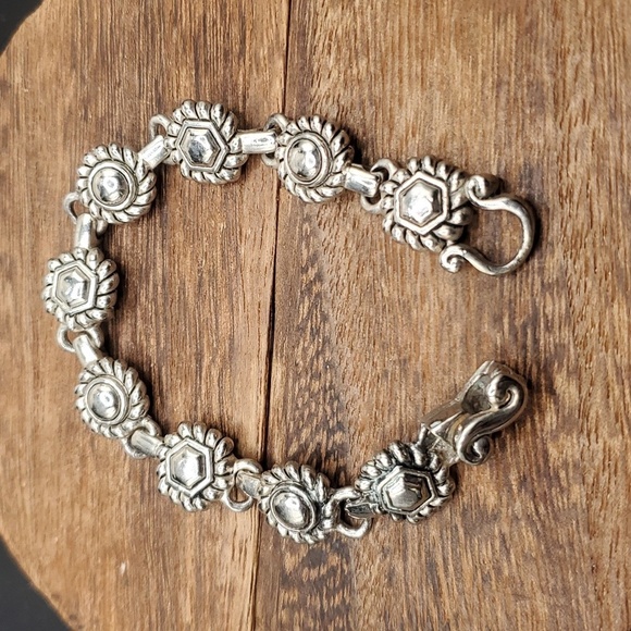 B2713 medallion victorian mourning bracelet - Picture 2 of 4